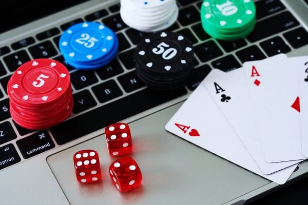 shan234 Online Slots Myanmar ကစားသမား Mobile APP Slot Game ကစားနေသောပုံ